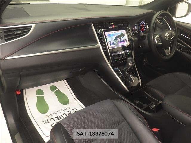 Toyota HARRIER 2017 8680391-4