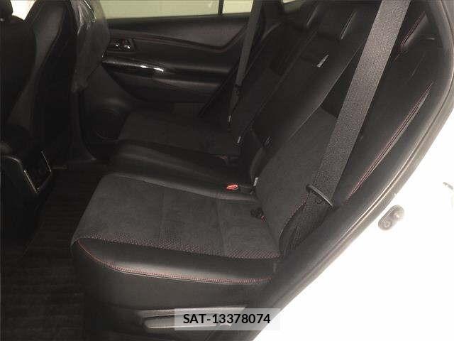 Toyota HARRIER 2017 8680391-7