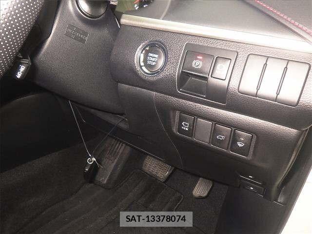 Toyota HARRIER 2017 8680391-8