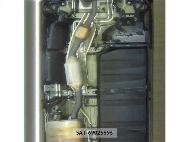 Toyota NOAH 2016 8722685-10
