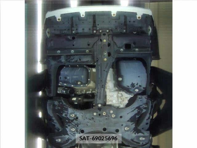 Toyota NOAH 2016 8722685-9
