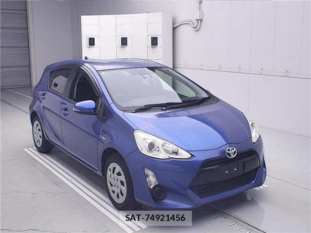 Toyota AQUA 2016 8949768-0
