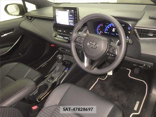 Toyota COROLLA TOURING 2021 8717221-3