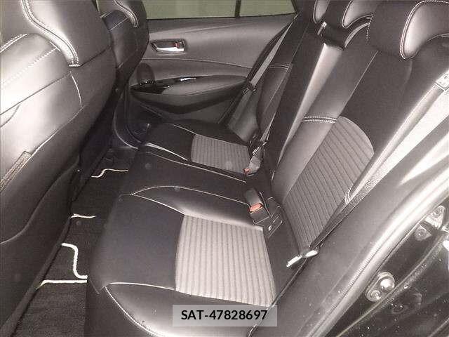 Toyota COROLLA TOURING 2021 8717221-7
