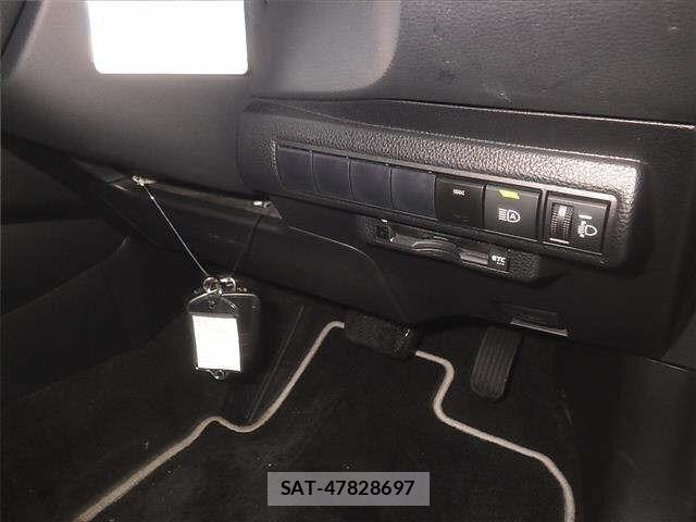 Toyota COROLLA TOURING 2021 8717221-8