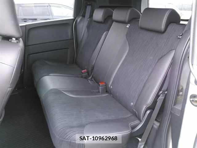 Honda FREED 2012 8863374-9
