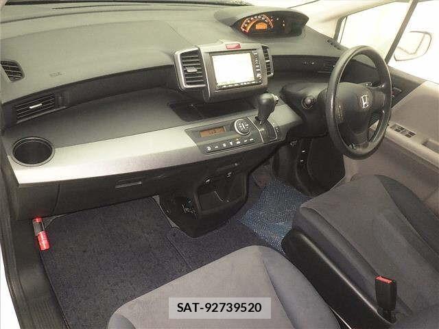 Honda FREED 2010 8716517-4