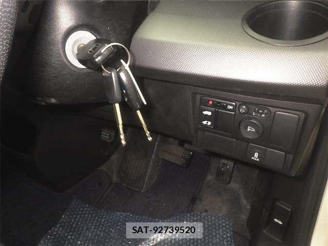 Honda FREED 2010 8716517-8