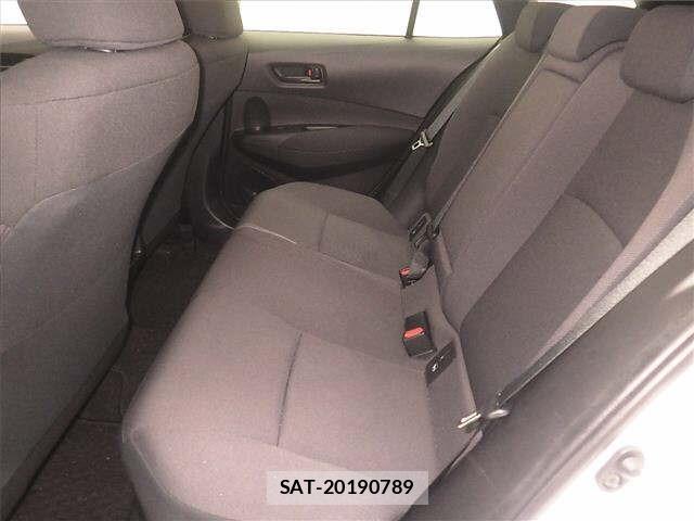 Toyota COROLLA TOURING 2021 8677366-7