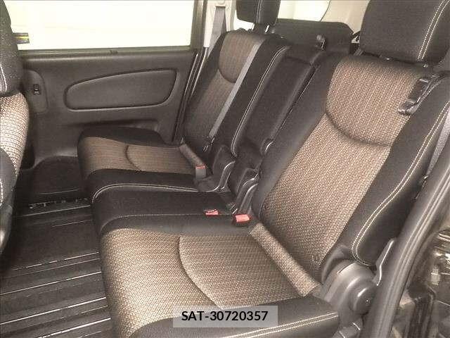 Nissan SERENA 2014 8717188-7