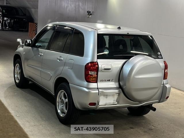 Toyota RAV4 2004 8937694-1