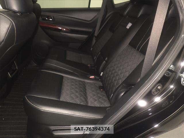 Toyota HARRIER 2015 8680392-7