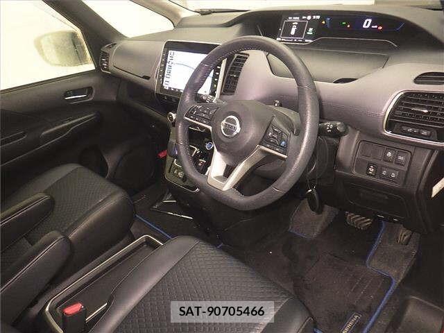 Nissan SERENA 2019 8717189-3