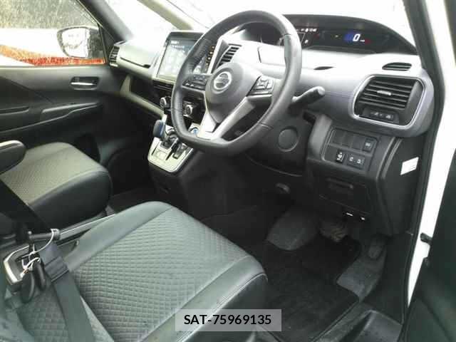 Nissan SERENA 2022 8920758-3