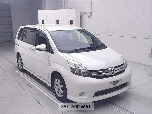 Toyota ISIS 2013 8825619-0