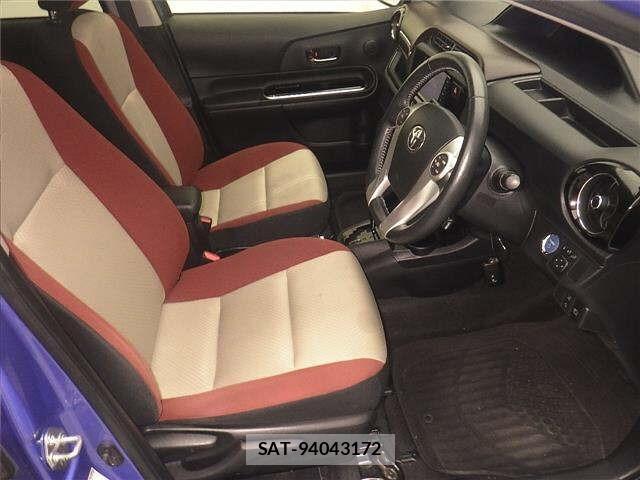 Toyota AQUA 2016 8949770-5