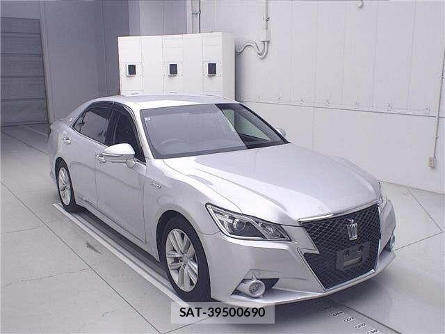 Toyota CROWN 2013 8680458-0