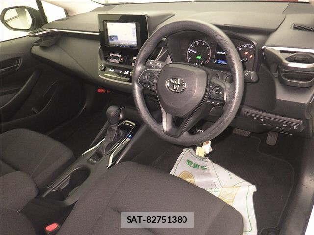 Toyota COROLLA TOURING 2023 8677367-3