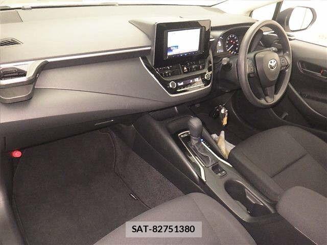 Toyota COROLLA TOURING 2023 8677367-4