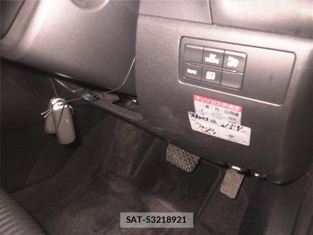 Mazda AXELA 2013 8851689-8