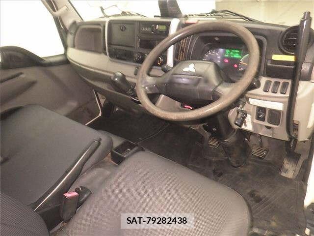 Mitsubishi CANTER 2019 8850802-3