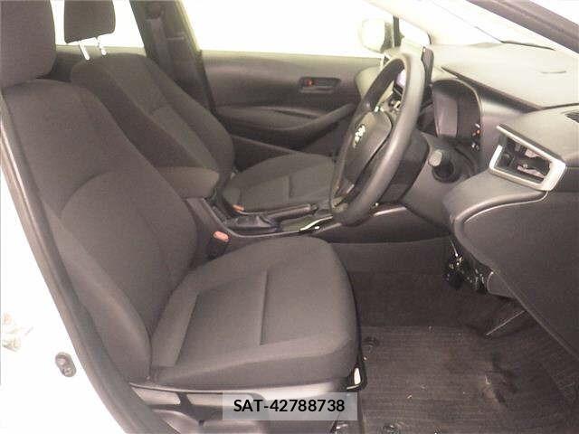 Toyota COROLLA TOURING 2024 8717223-5