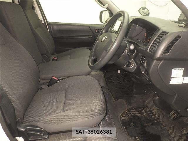 Toyota HIACE VAN 2014 8759861-5