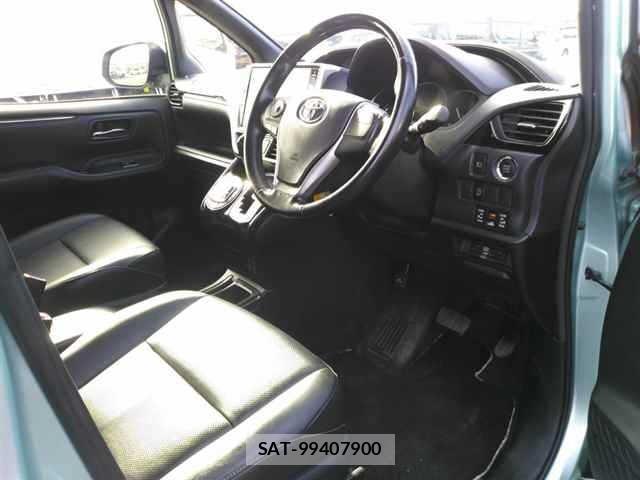 Toyota ESQUIRE 2014 8738022-3