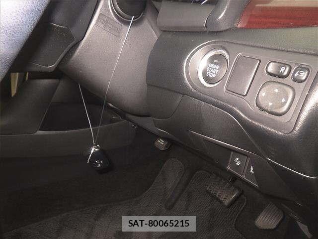 Toyota PREMIO 2016 8814860-8