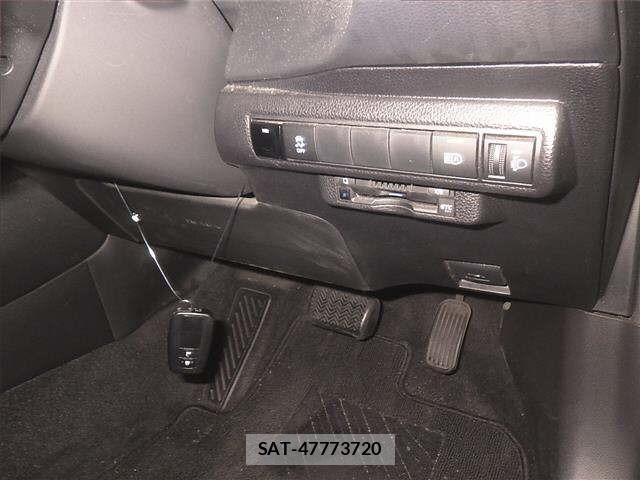 Toyota COROLLA SPORT 2021 8728222-8