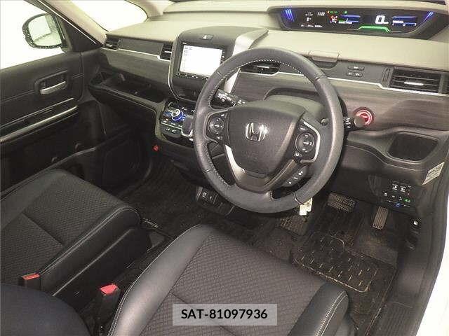 Honda FREED 2023 8716521-3
