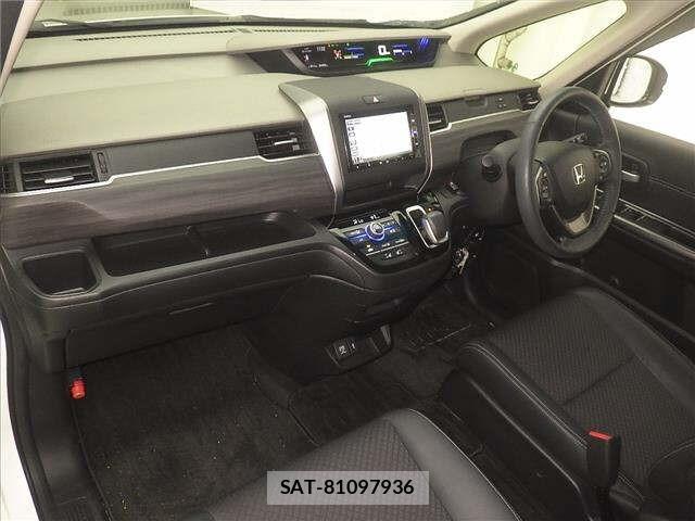 Honda FREED 2023 8716521-4