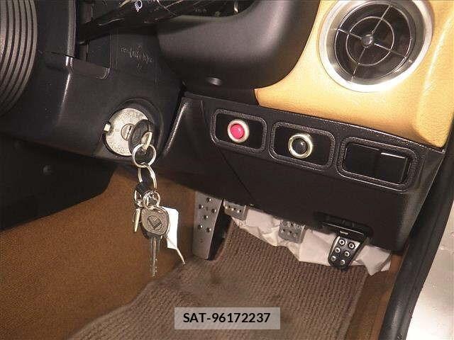 Mazda ROADSTER 1991 8761848-7