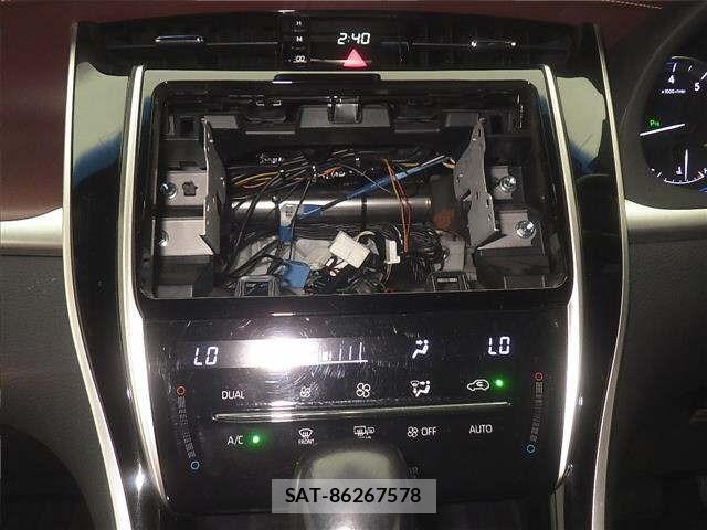 Toyota HARRIER 2017 8680394-6