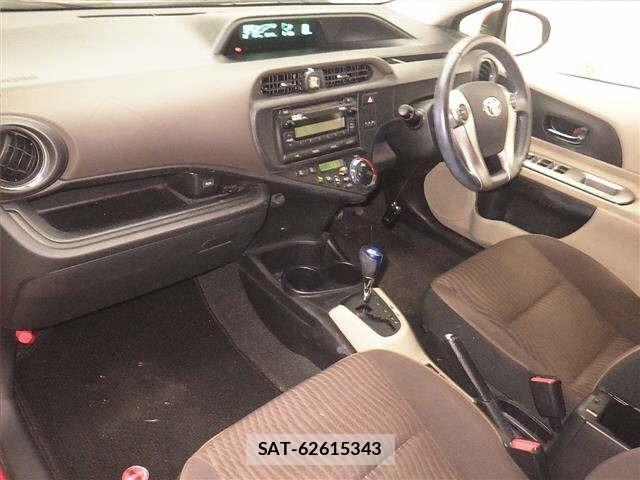 Toyota AQUA 2012 8949799-4