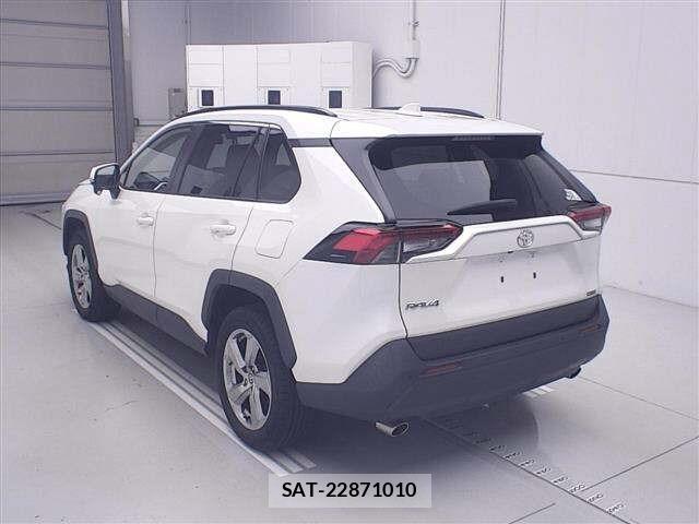 Toyota RAV4 2021 8680666-1