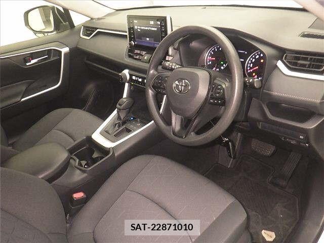 Toyota RAV4 2021 8680666-3