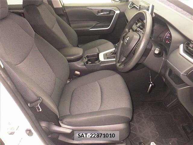 Toyota RAV4 2021 8680666-5