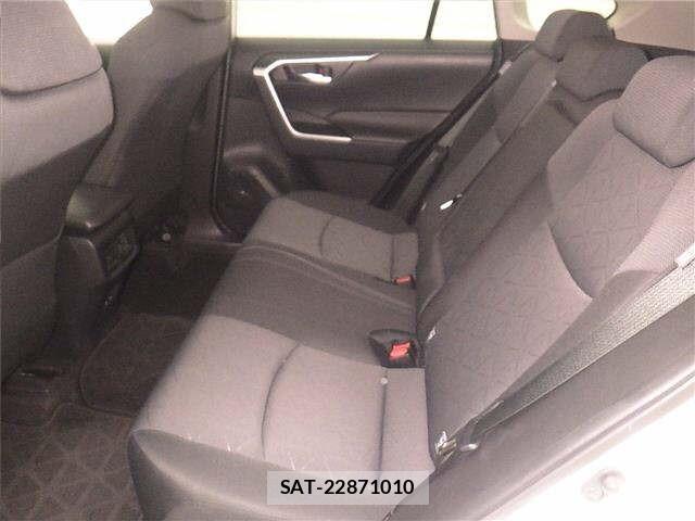 Toyota RAV4 2021 8680666-7