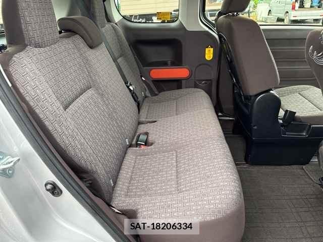 Toyota PORTE 2013 8852280-8