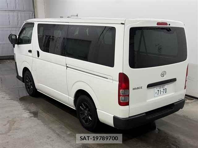 Toyota HIACE VAN 2025 8910193-1