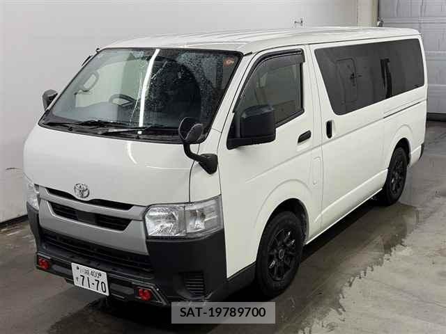 Toyota HIACE VAN 2025 8910193-4