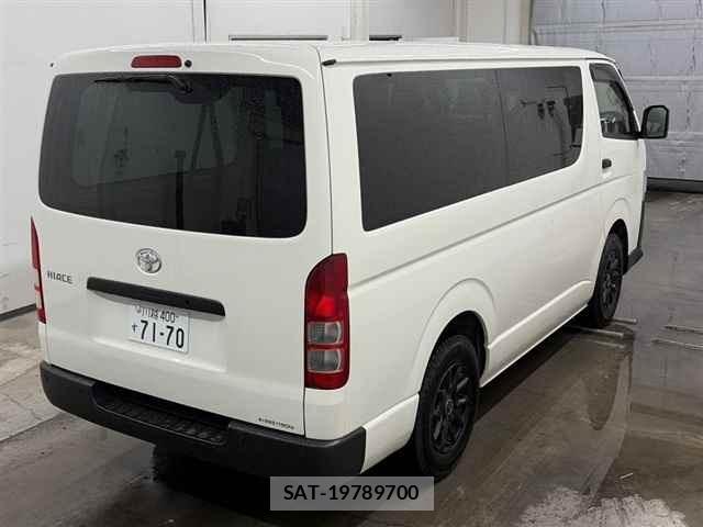 Toyota HIACE VAN 2025 8910193-5
