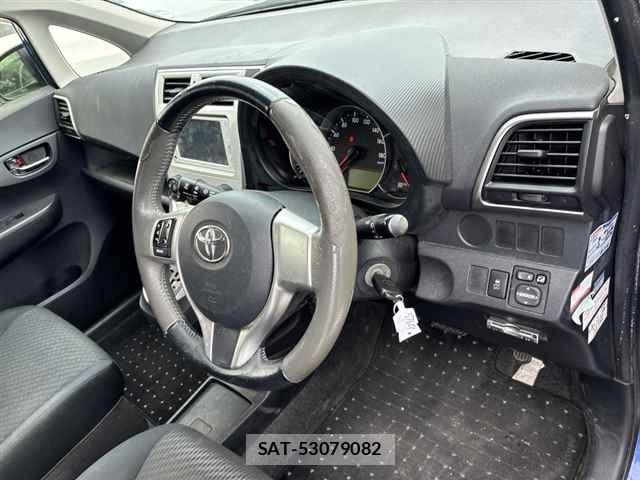 Toyota RACTIS 2014 8680709-3