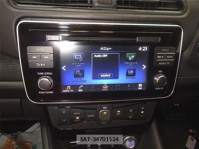 Nissan LEAF 2019 8675784-6