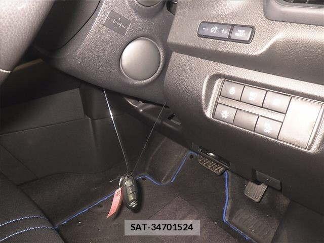 Nissan LEAF 2019 8675784-8
