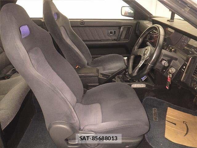 Nissan SKYLINE 1987 8850725-5