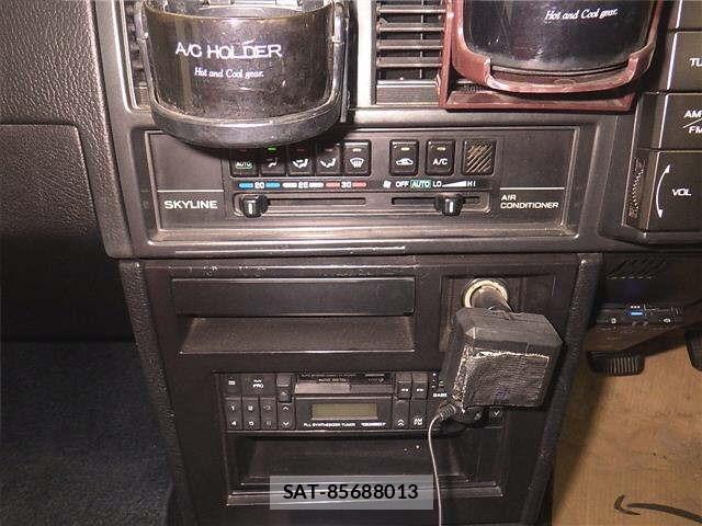 Nissan SKYLINE 1987 8850725-6