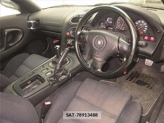 Mazda RX-7 1999 8719046-3