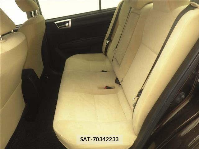 Toyota COROLLA AXIO 2016 8722643-7